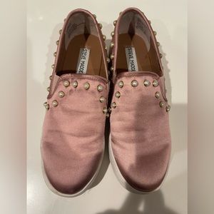 Steve Madden slip on sneakers
